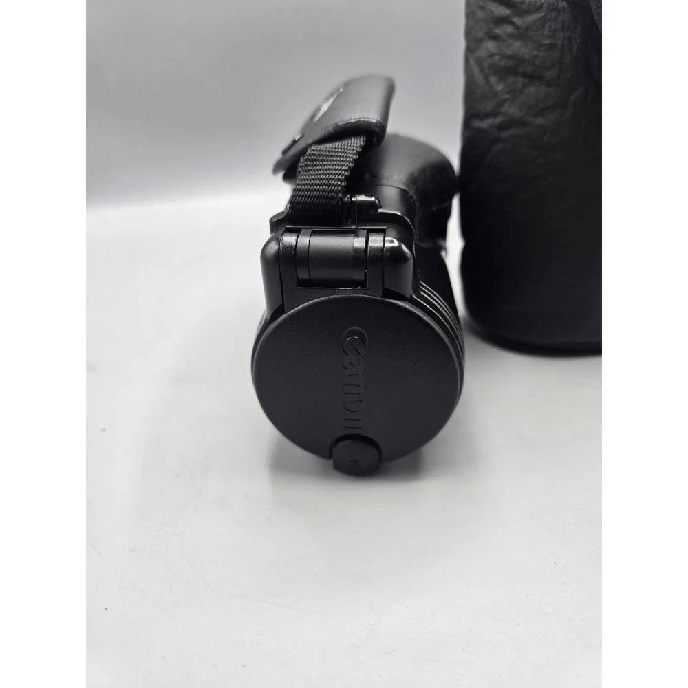 Canon Photura 135 Film Camera 35mm 38-135mm With Canon Bag